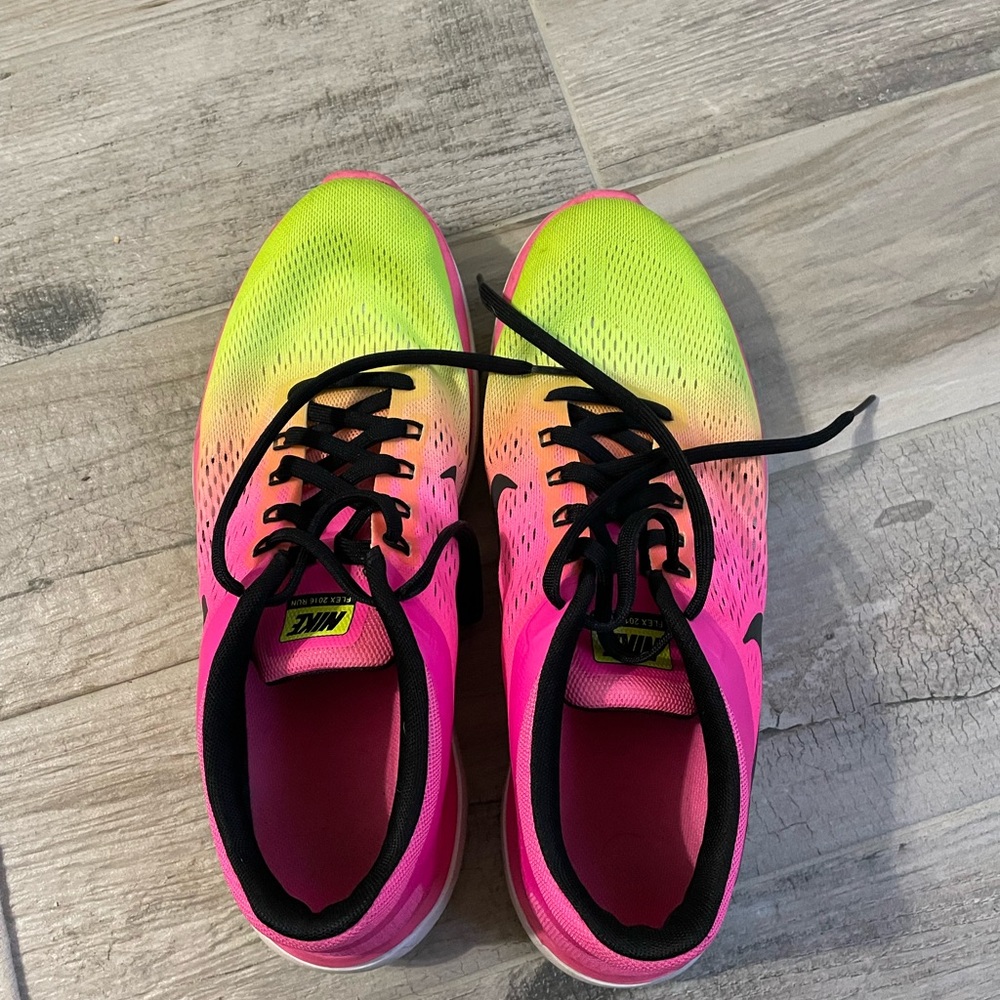 Men’s Nike Running Shoes, Size 11.5